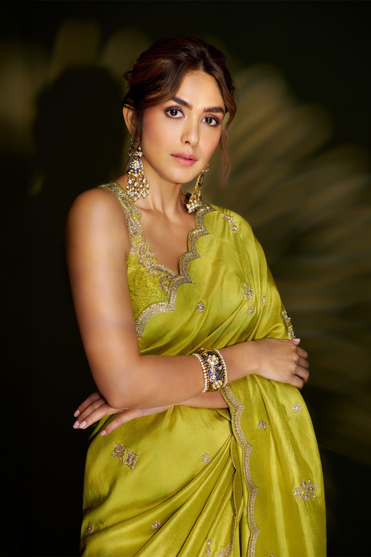 Mrunal Thakur in Rohini Saree Set