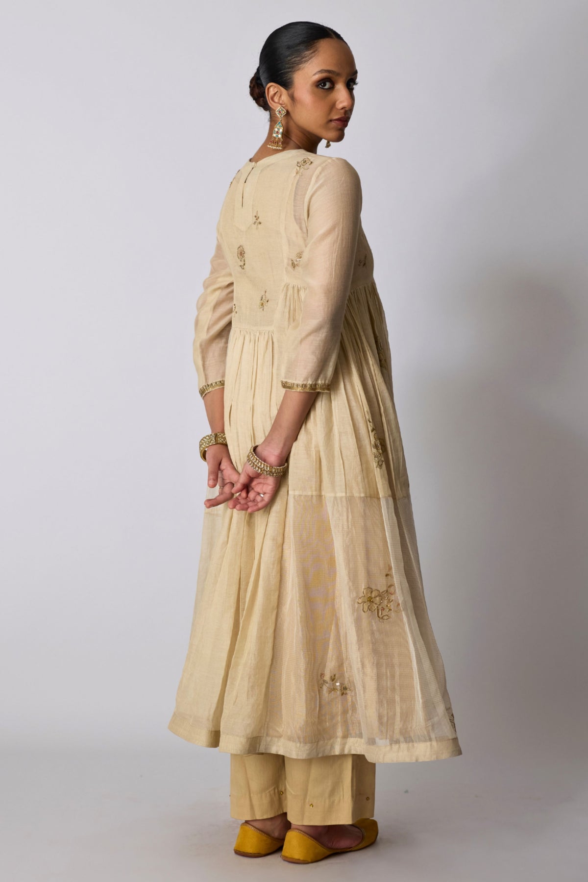 Devika Kurta Set