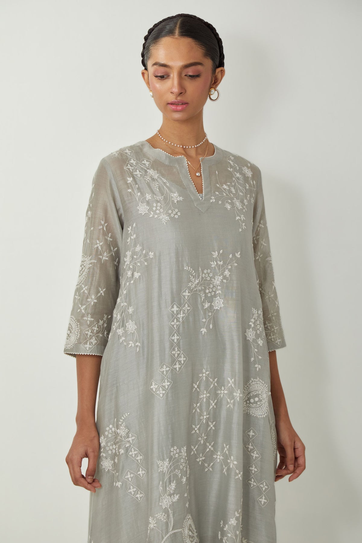 Grey Thread Embroidery Kurta