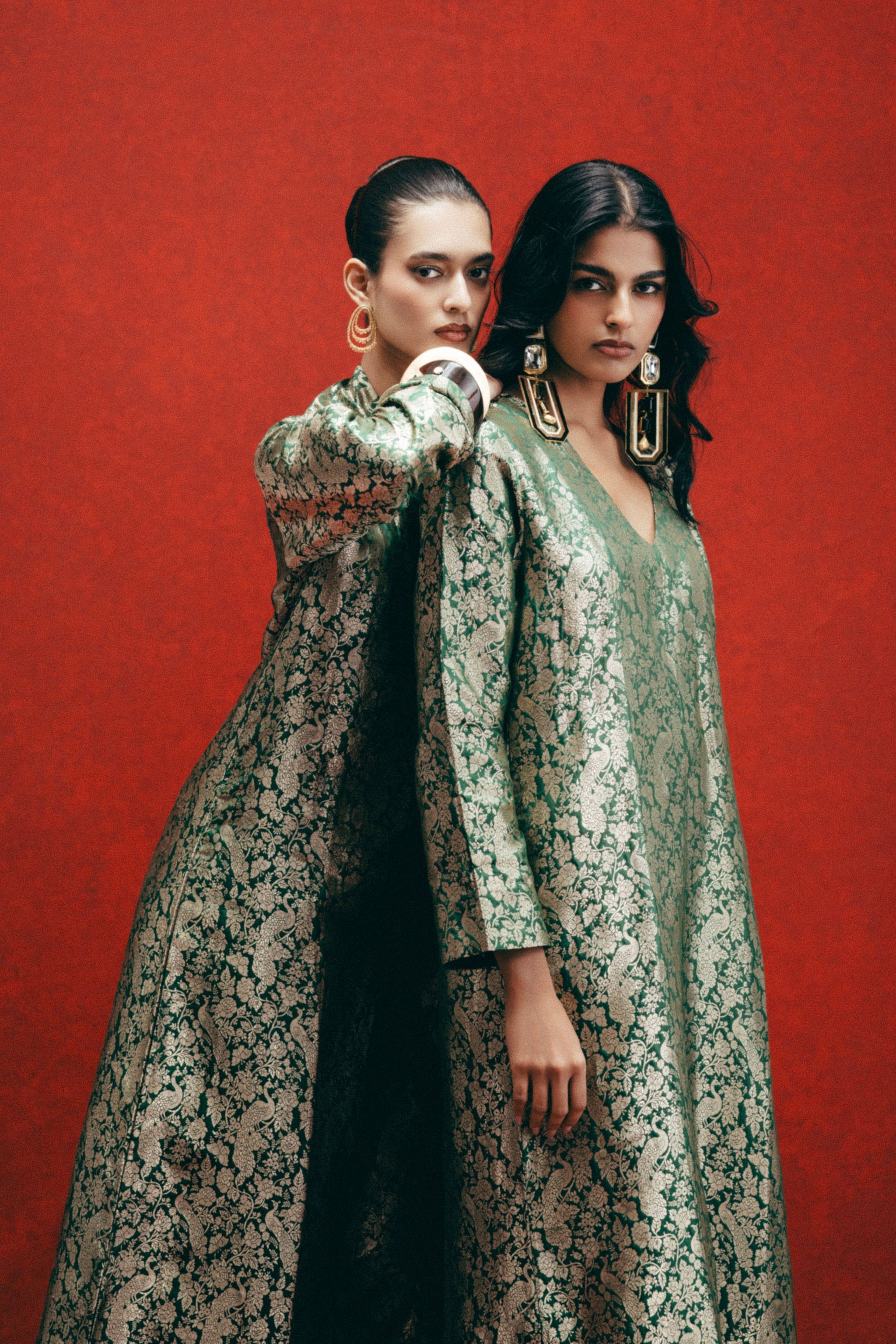 Ekaya - Handwoven Olive Green Banarasi Kaftan - Elahe Ekaya - Handwoven Olive Green Banarasi Kaftan - Elahe
