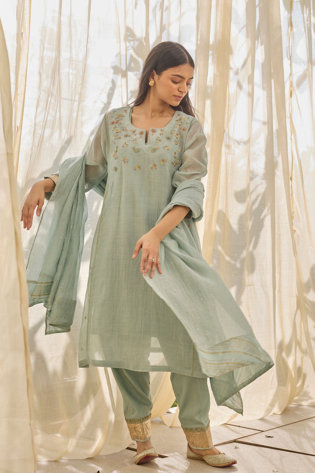 Zohra Kurta Set
