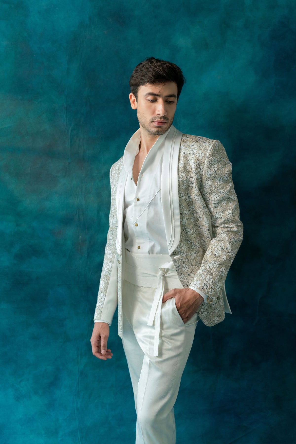 Snowline Tuxedo Set