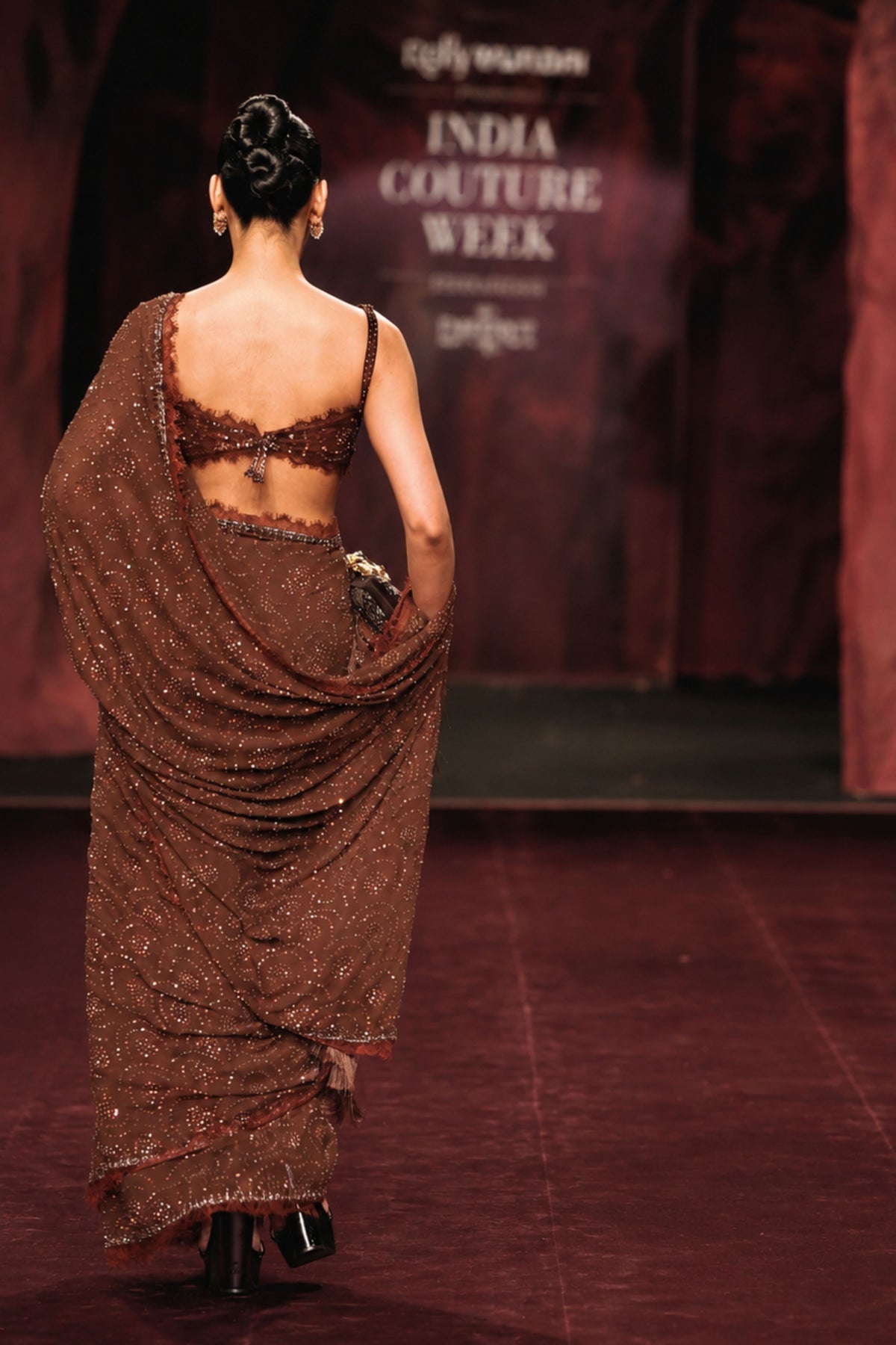 Mocha Noor Saree Set