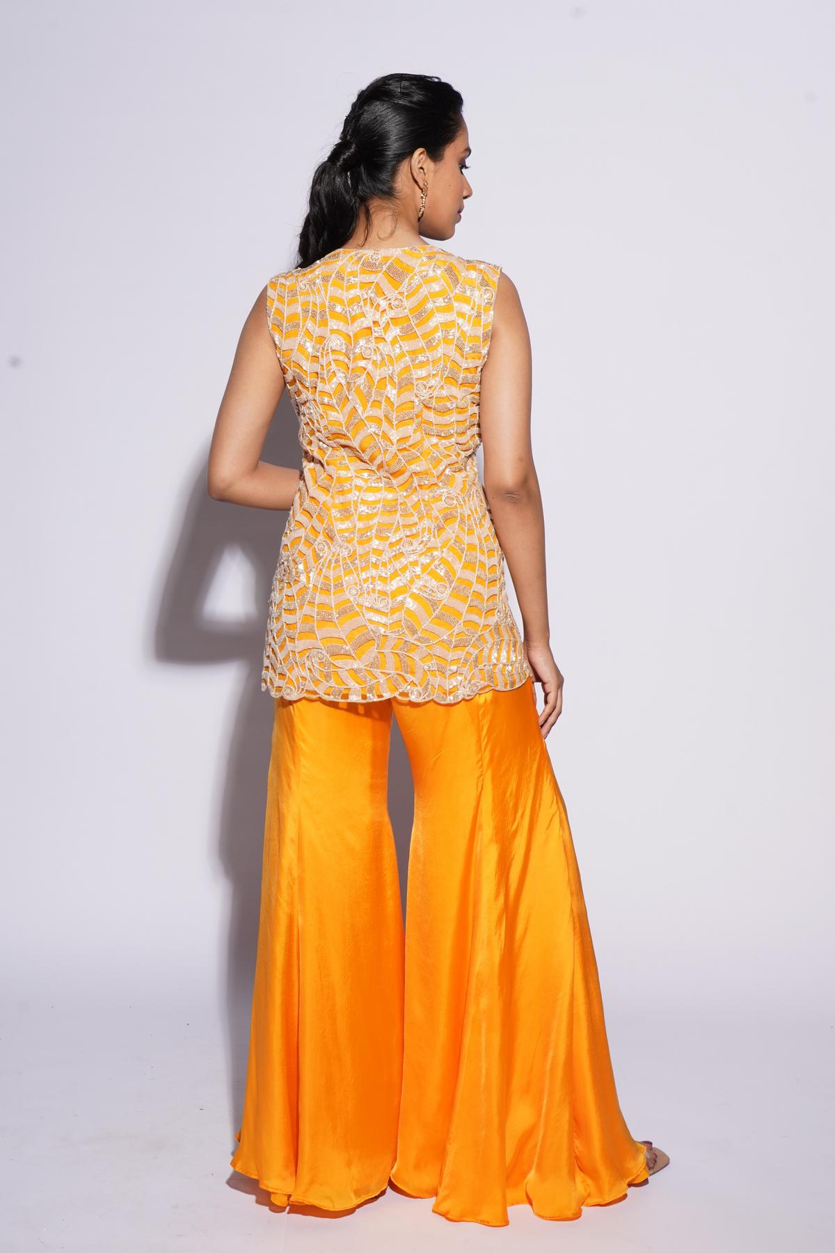 Sai Sharara Set