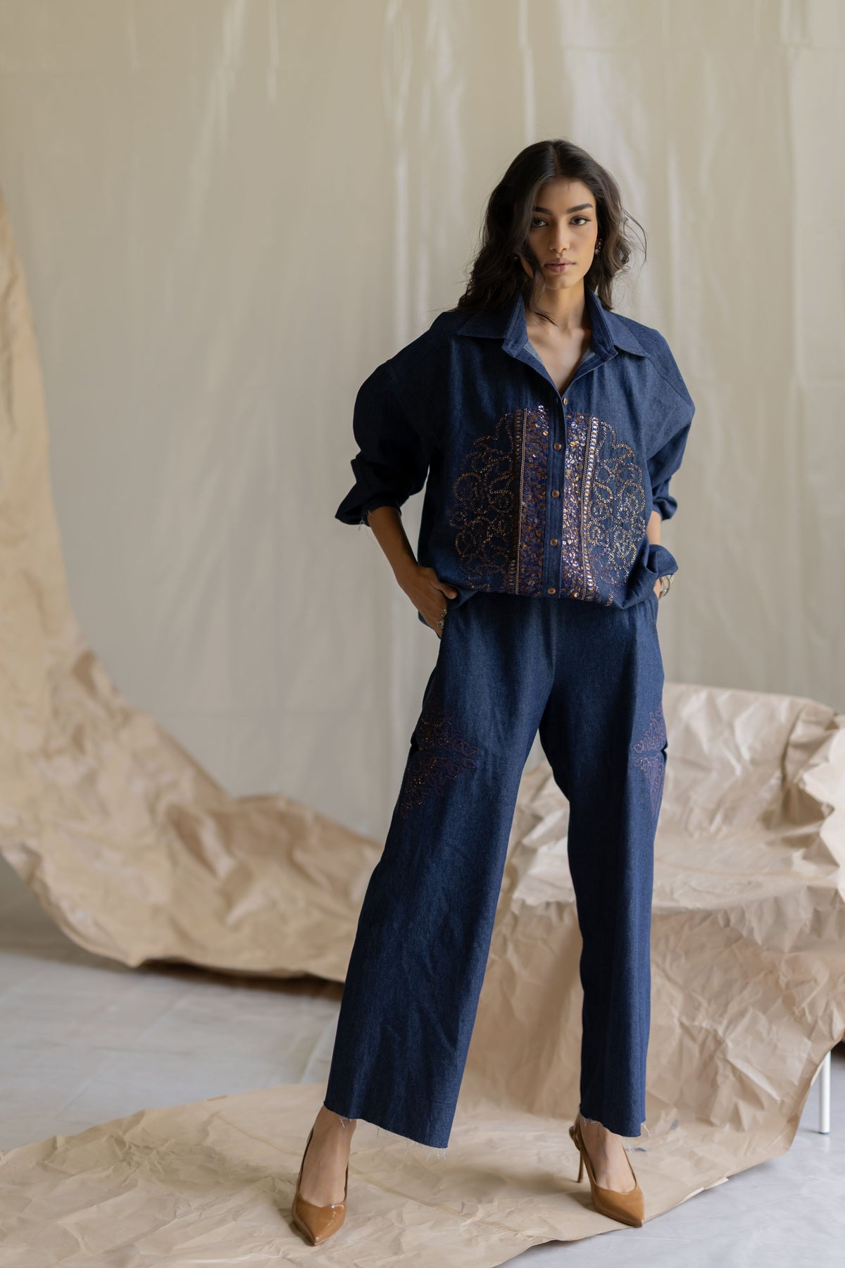 Side Cut Embroidered Denim Pant