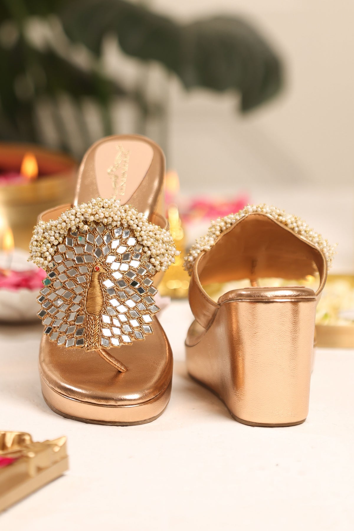 Varnika Wedges