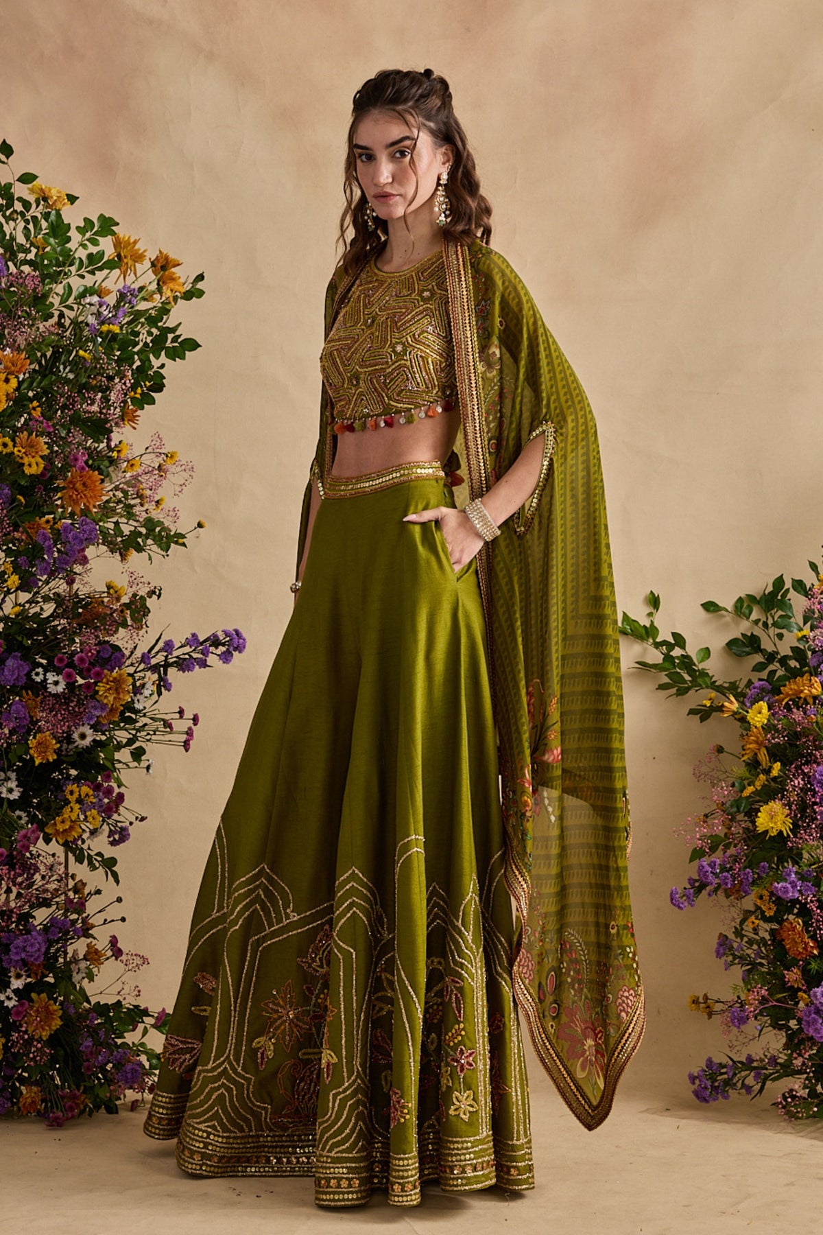 Raiba Green Cape Set