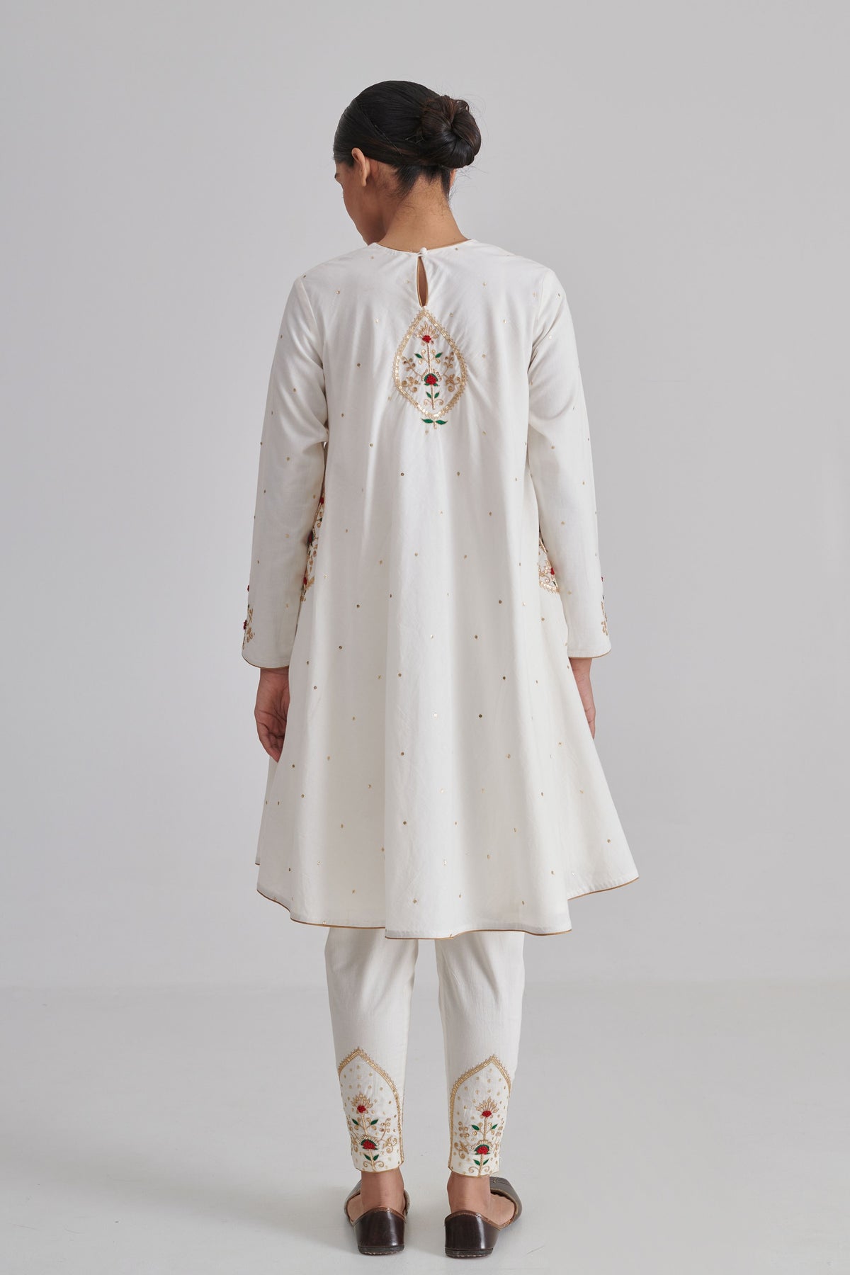 Naina Kurta Set
