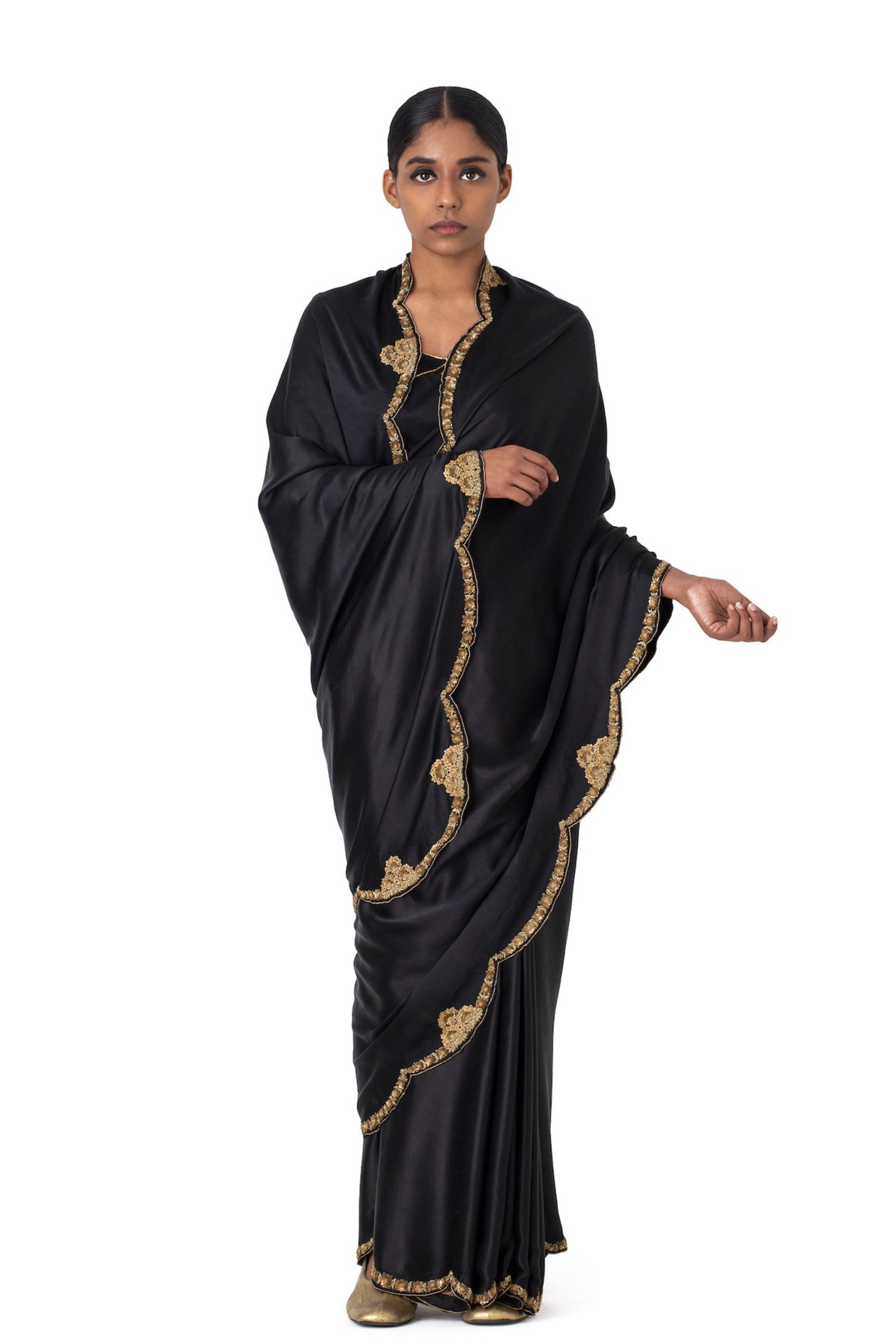 Kanguri Black Saree