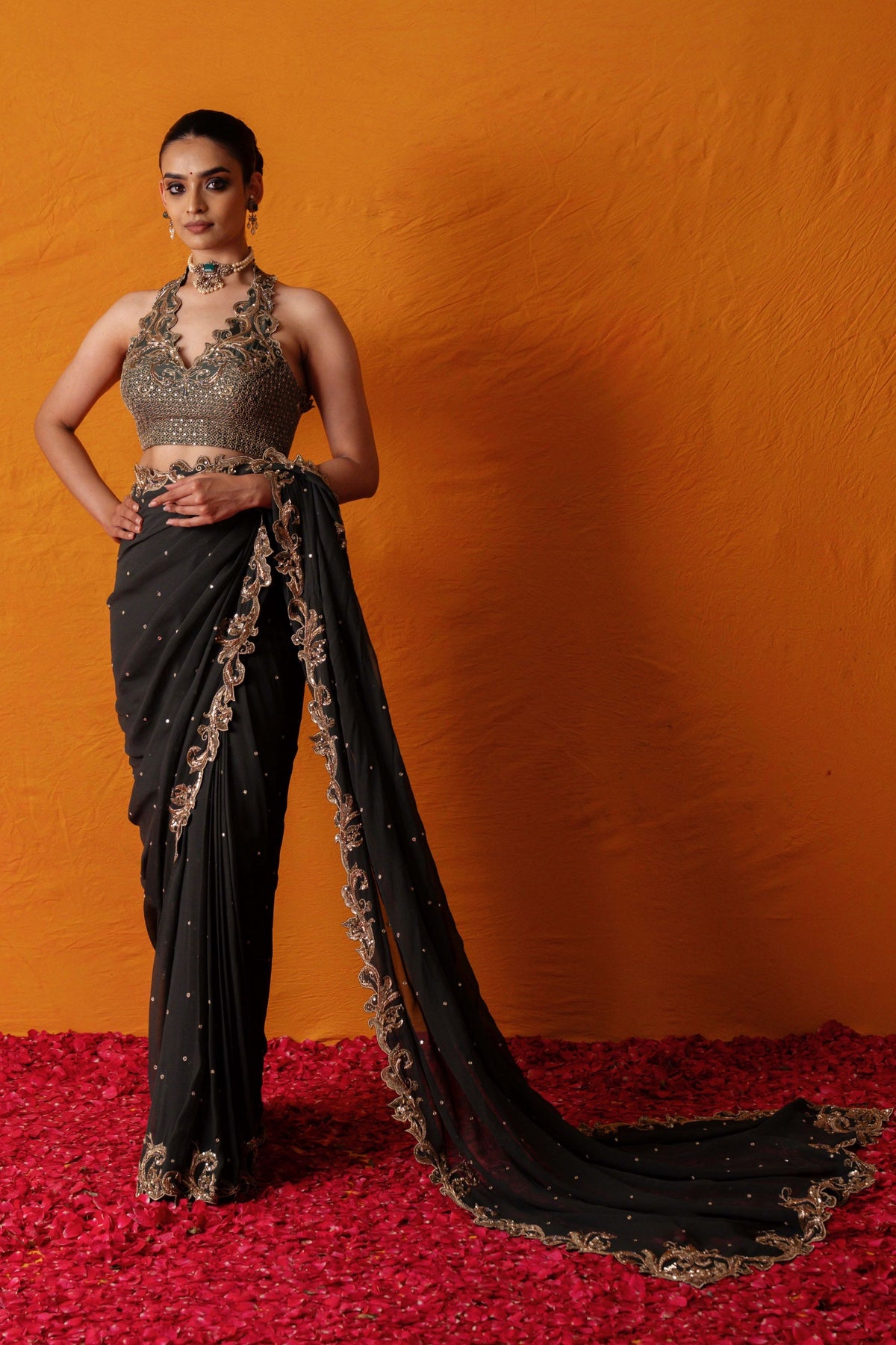 Meenakshi Pre-draped Saree Set