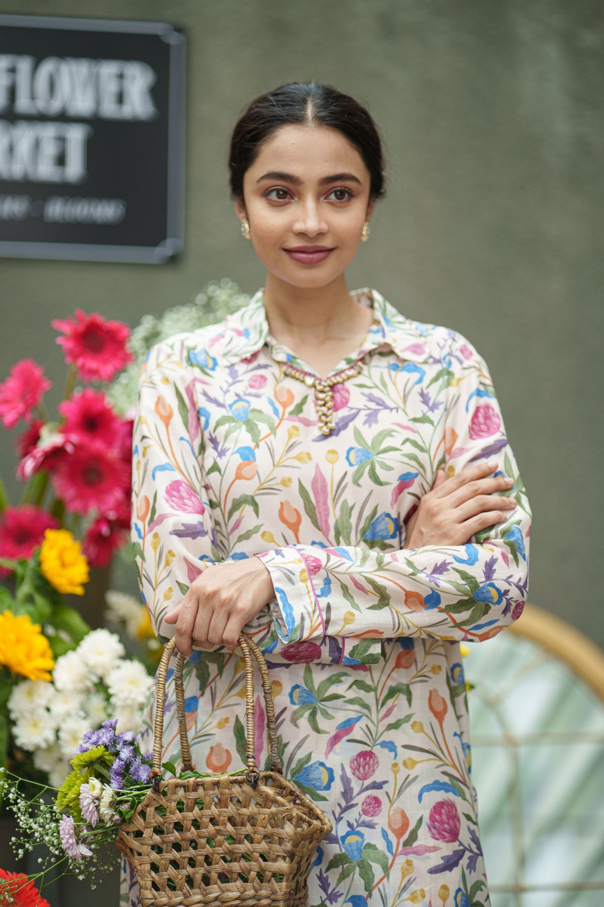 Iris Cream Kurta With Pants