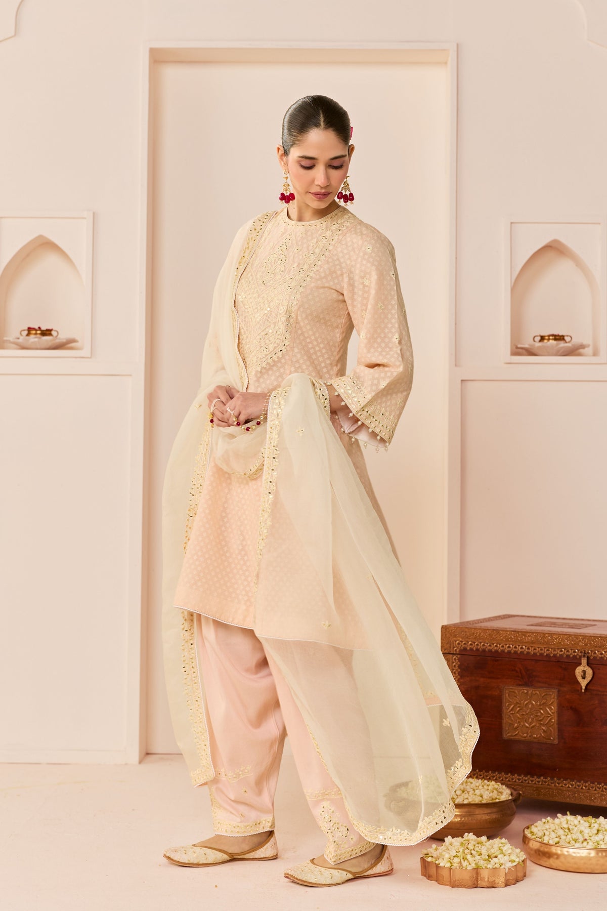 Nida Carnation Pink Short Choga Set