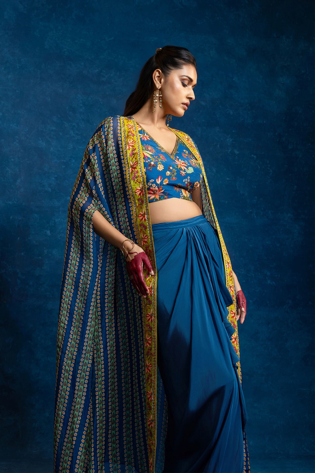 Blue Aarani Cape Set