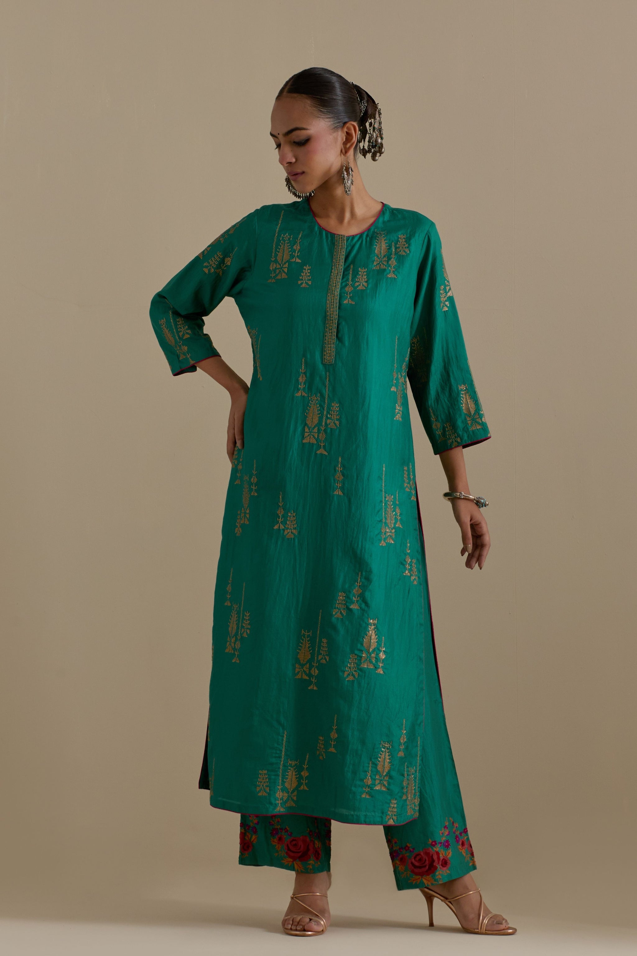 Kora - Persian Green Silk Kurta Set XXL Kora - Persian Green Silk Kurta Set XXL