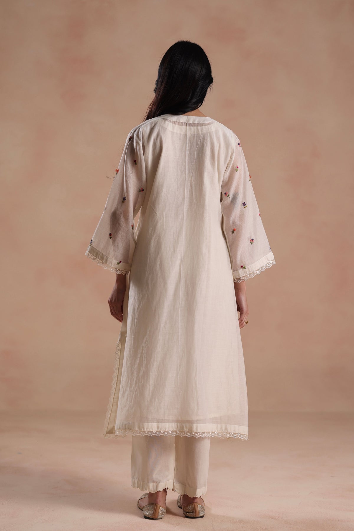 Evara Ivory Kurta Set