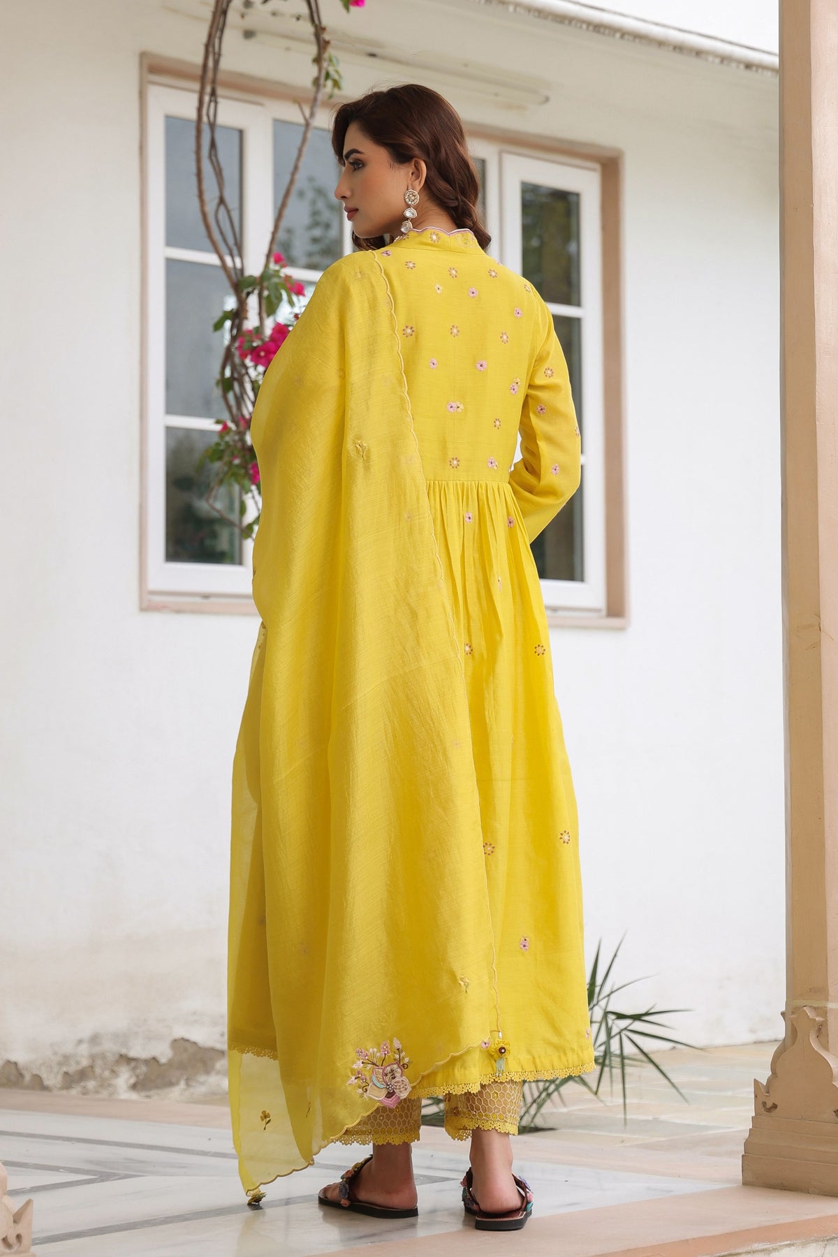 Gulzar Frockstyle Kurta Set