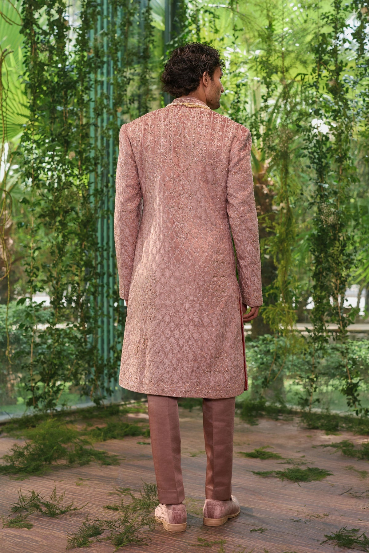 Yuvraj Sherwani Set
