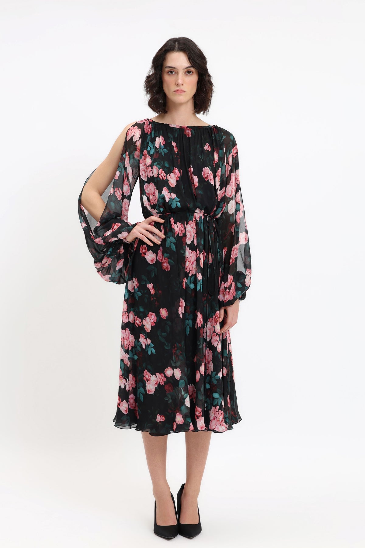 Flowing Dress With Slit Sleeves