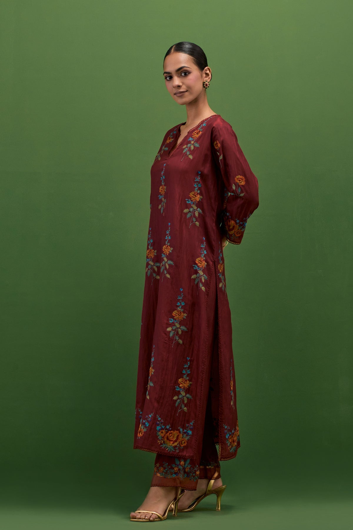 Rosewood Embroidery Straight Kurta Set
