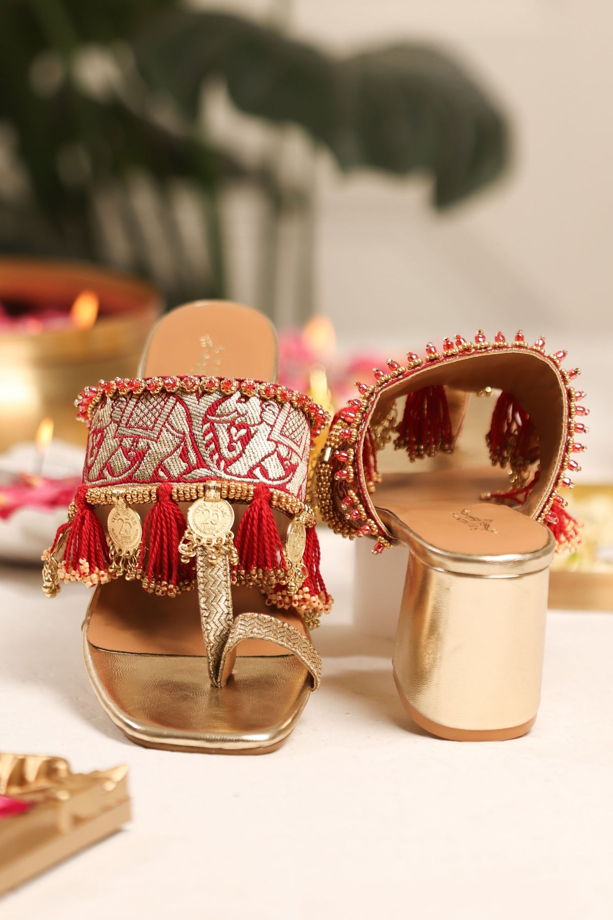 Zarina Kholapuri Heel
