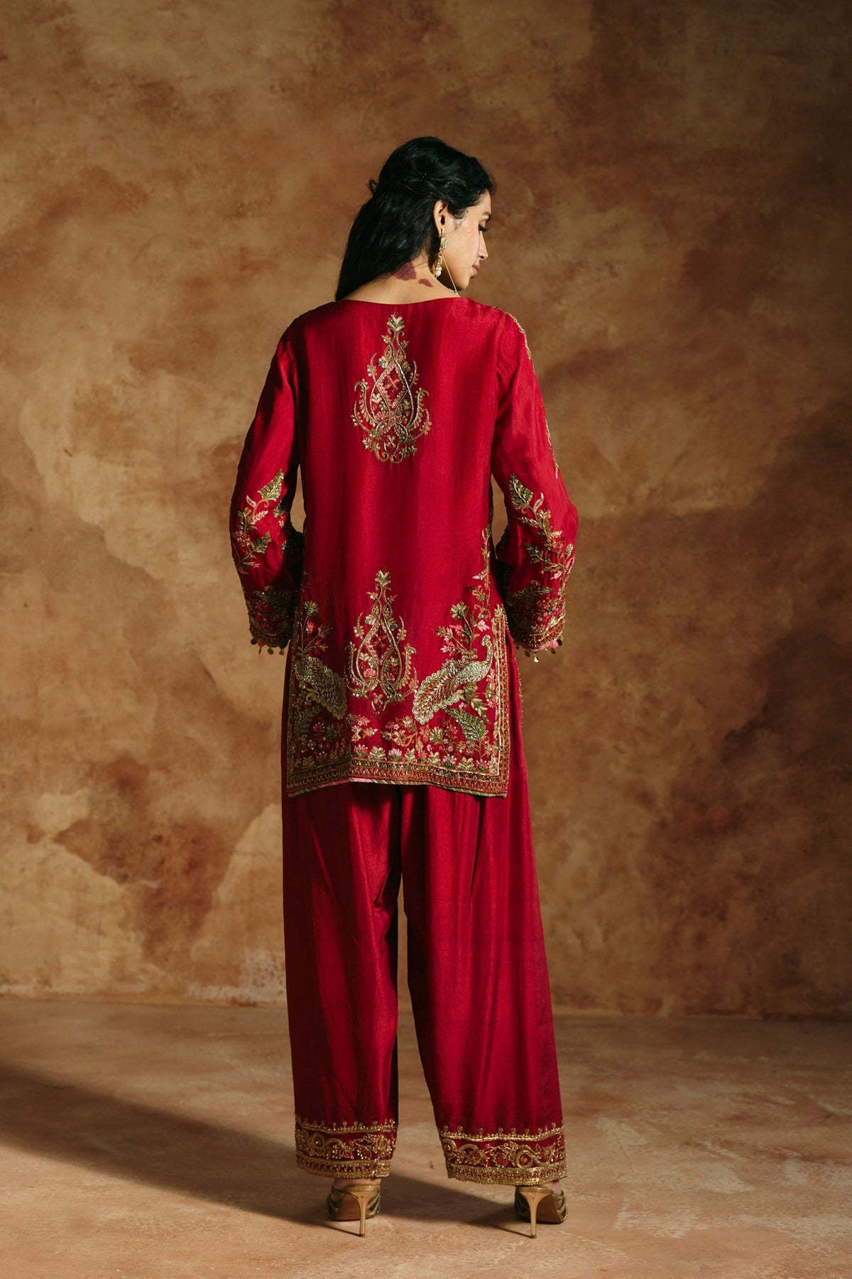 Red Sindh Farshi Set