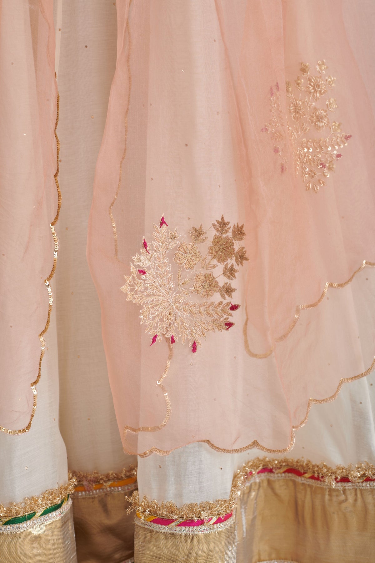 Naisha Dupatta