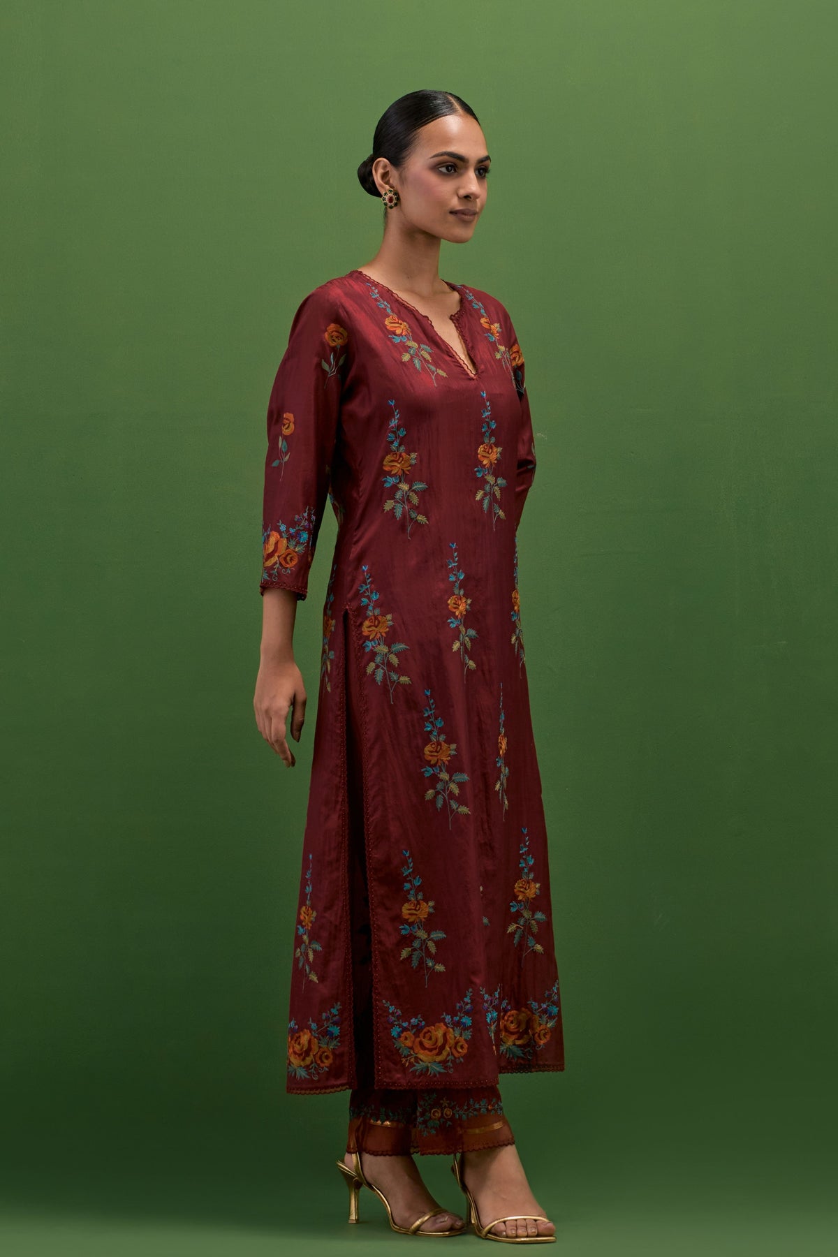 Rosewood Embroidery Straight Kurta Set