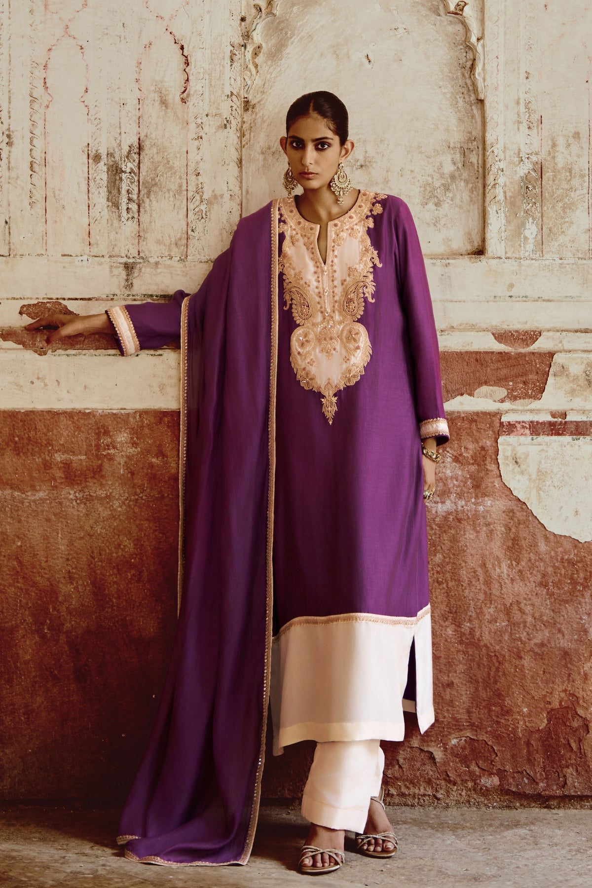 Jamuni Keri Kurta Set