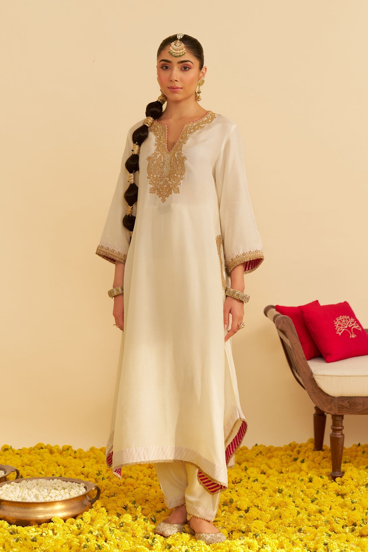 Amaya Ivory Salwar Set