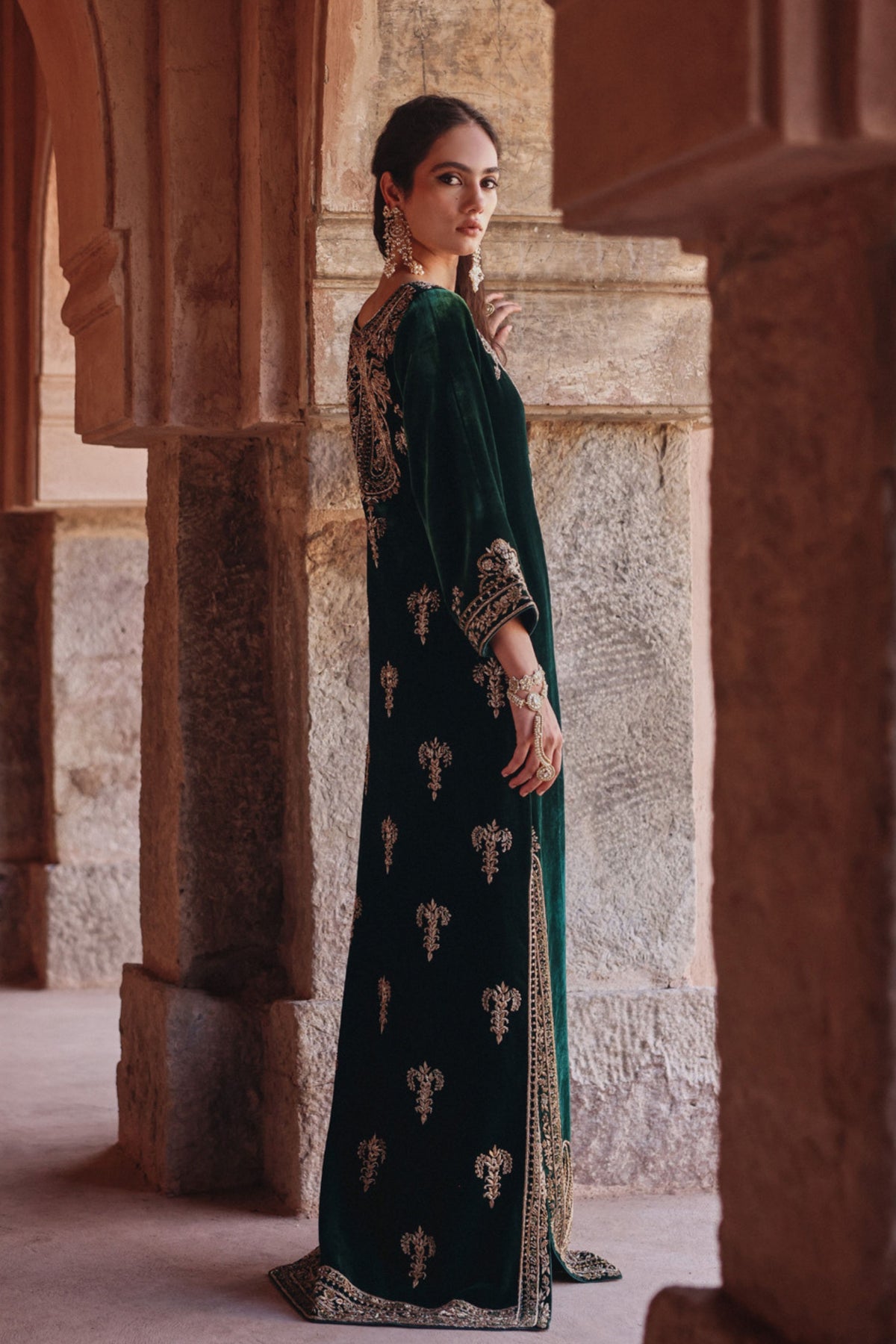 Shahi Qila Kaftan