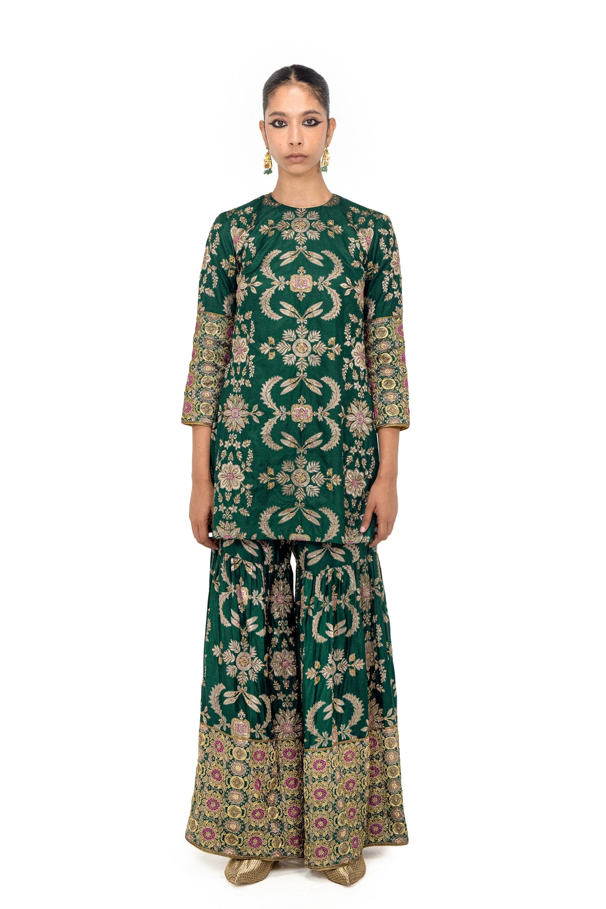 Amdara Acheli Green Kurta And Sharara
