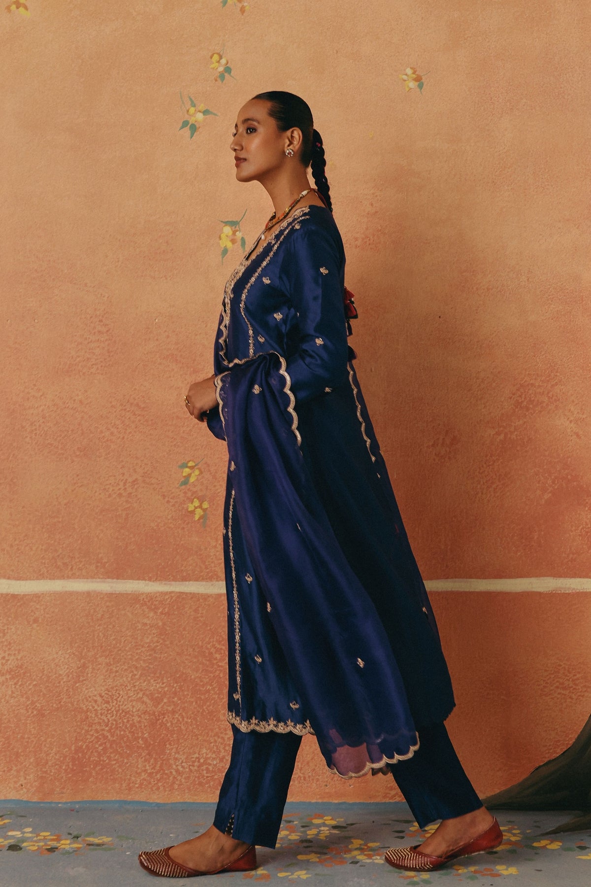 Neelam Nazakat Kurta Set