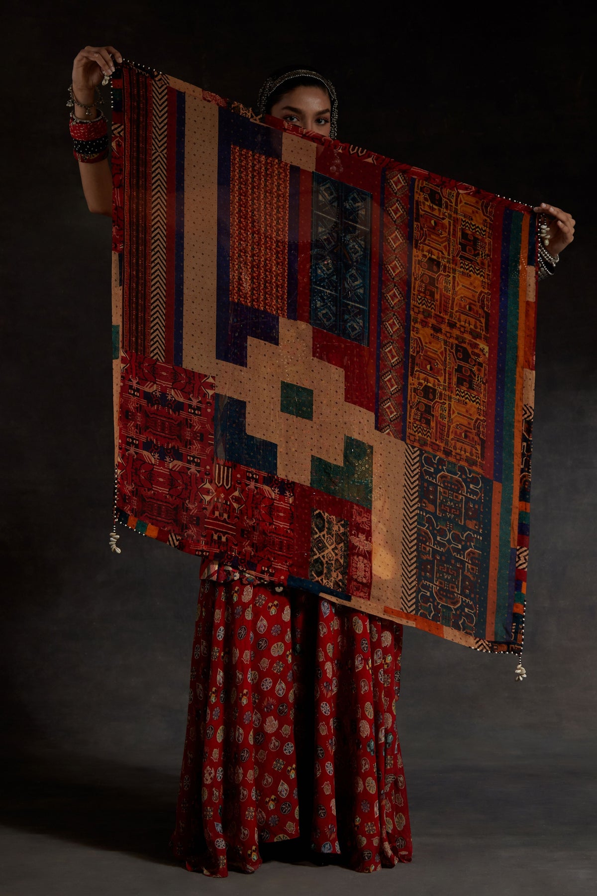 Mehru Skirt Set With Scarf