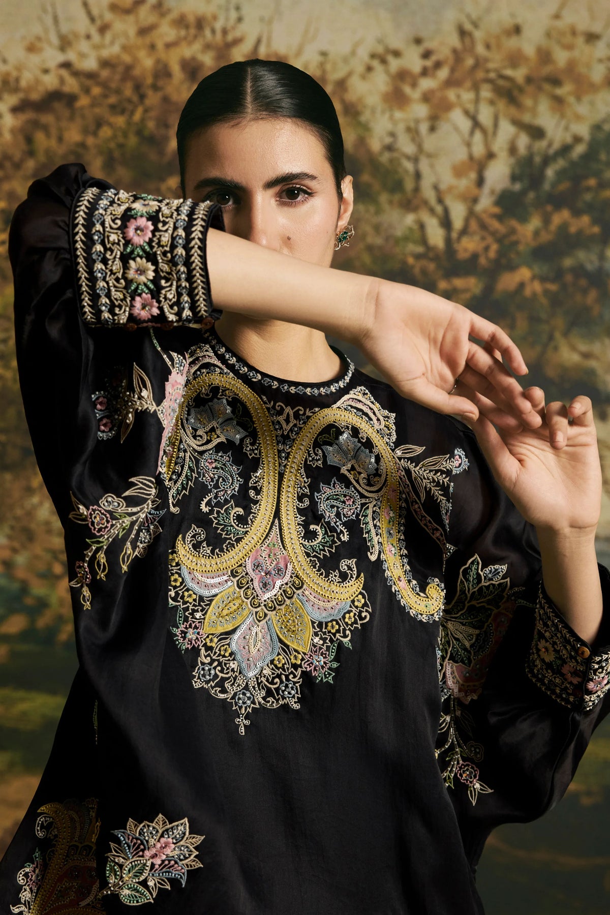 Black Applique Tunic Set