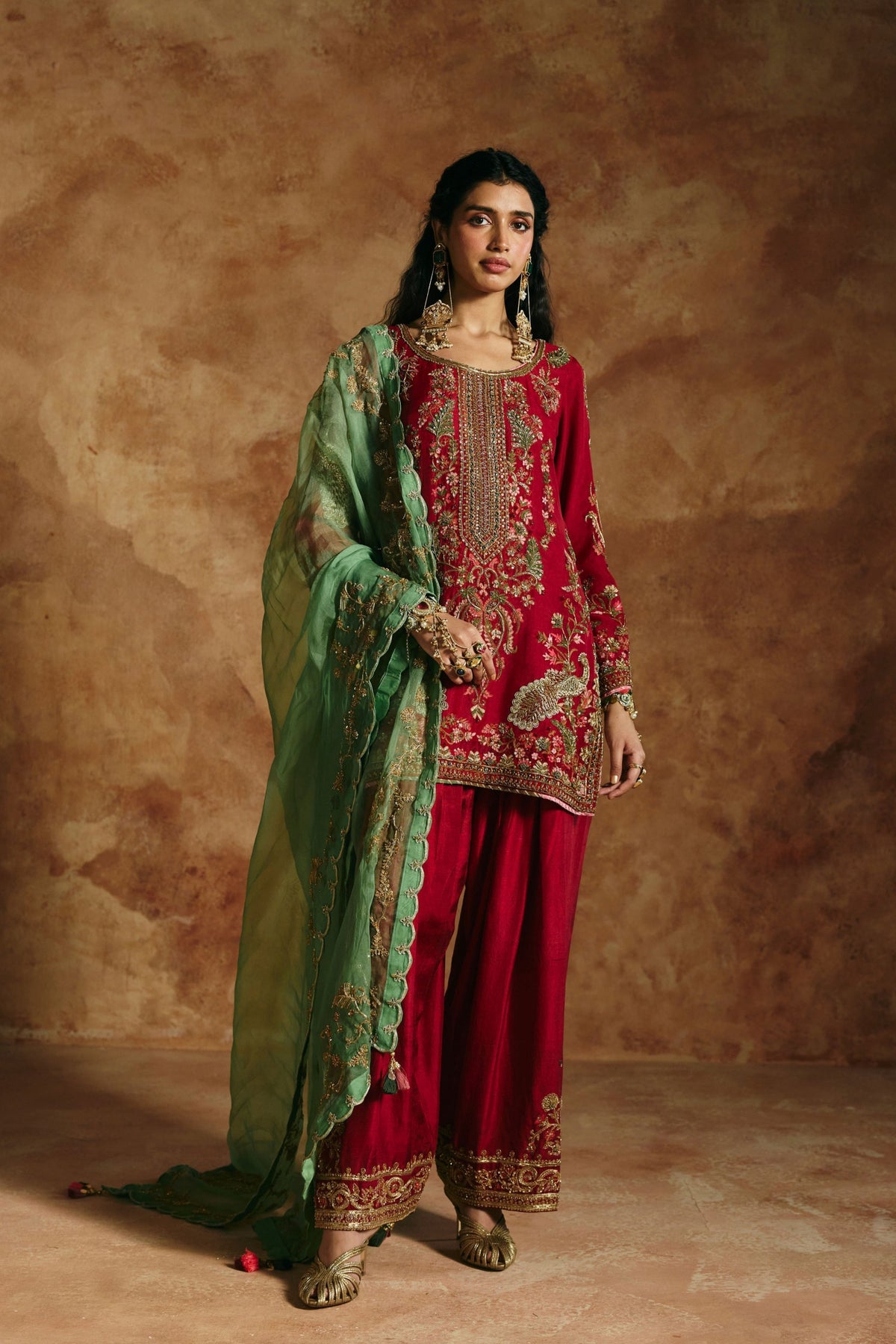 Red Sindh Farshi Set