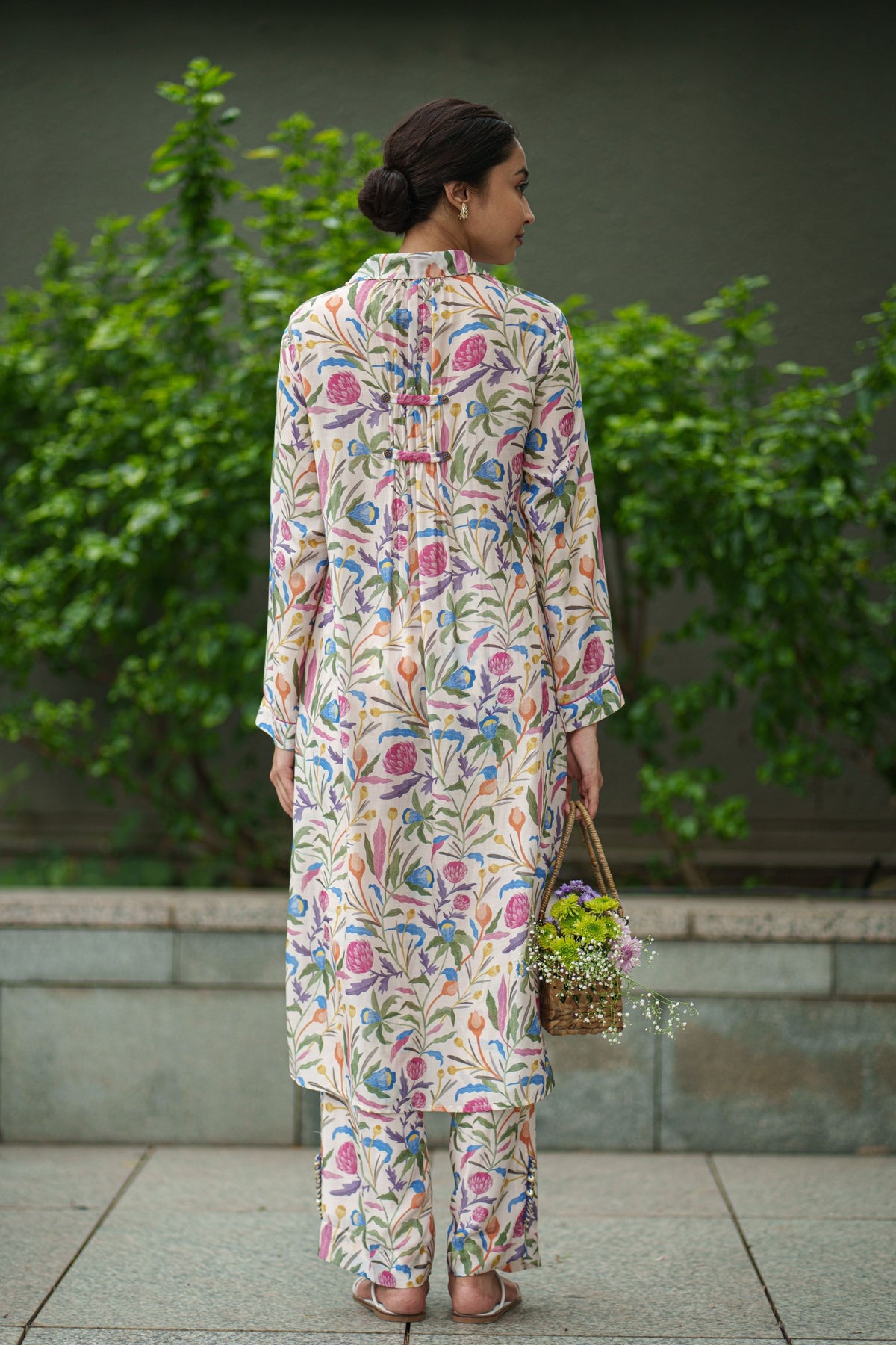Iris Cream Kurta With Pants