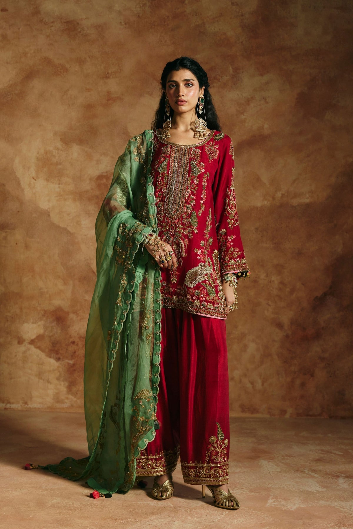 Red Sindh Farshi Set
