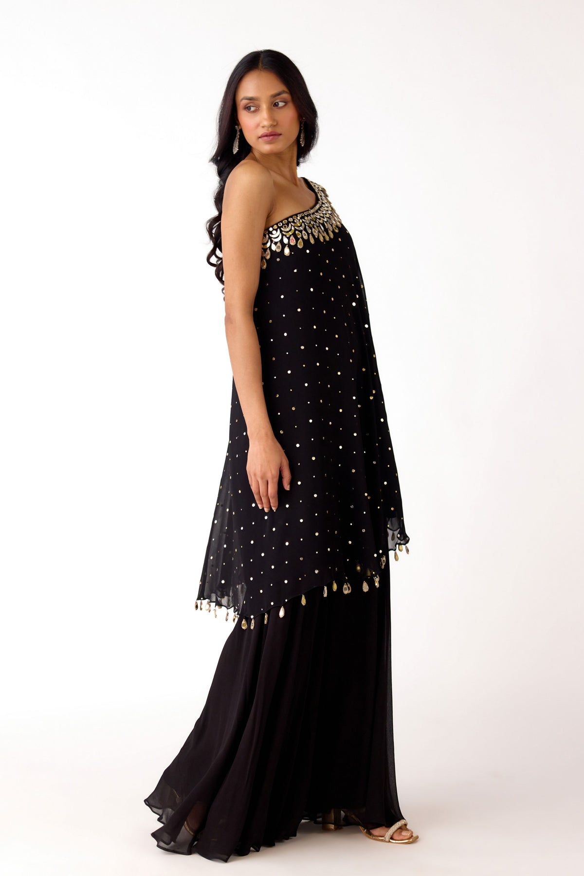 Black One Shoulder Cape Set