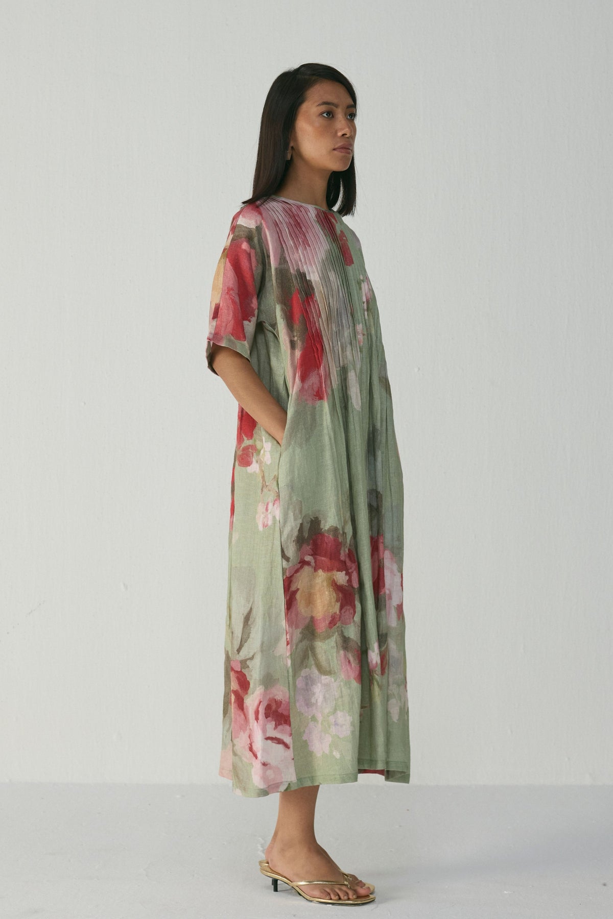 Roos Pintucks Dress