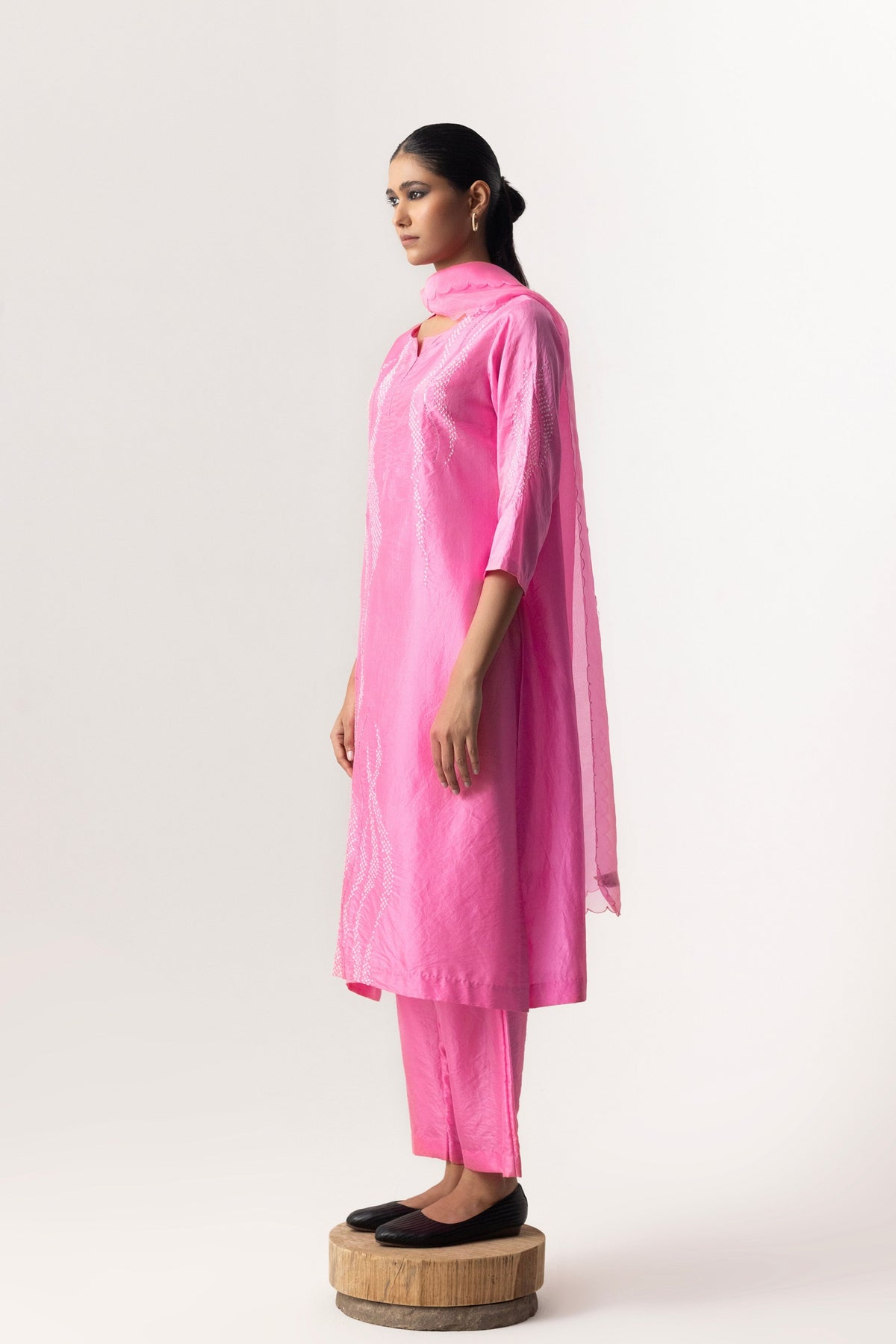 Baby Pink Waves Kurta Set