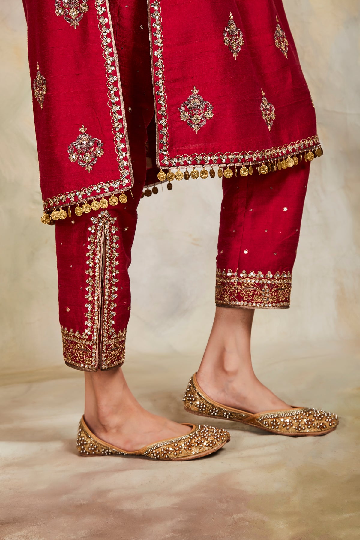 Maroon zardozi motifs kurta set