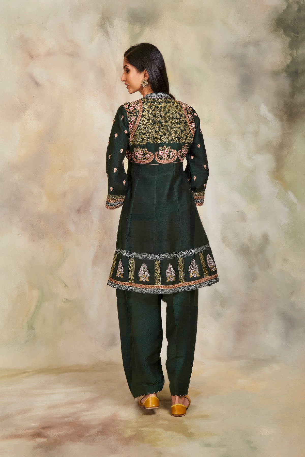 Bottle green resham kurta set