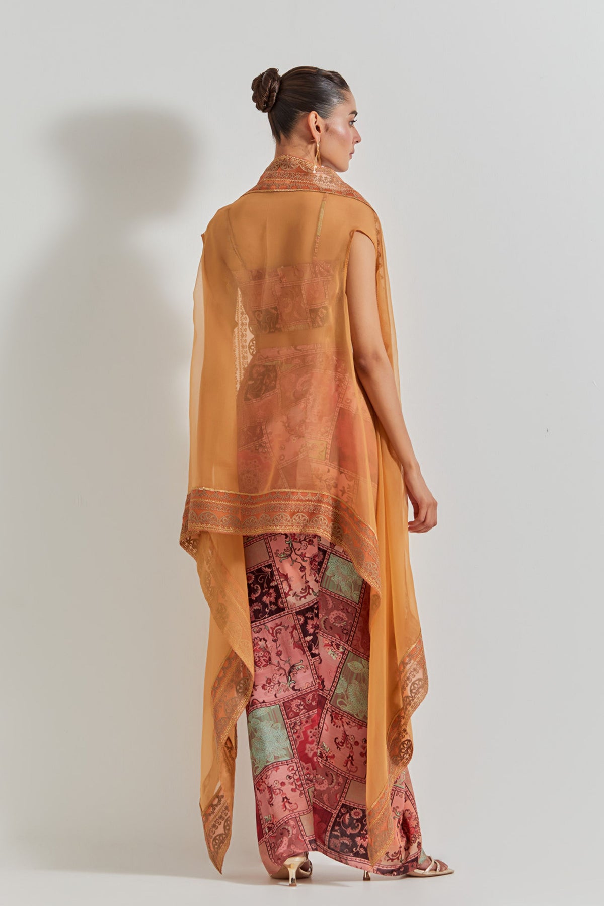 Spicy Glam Cape Set