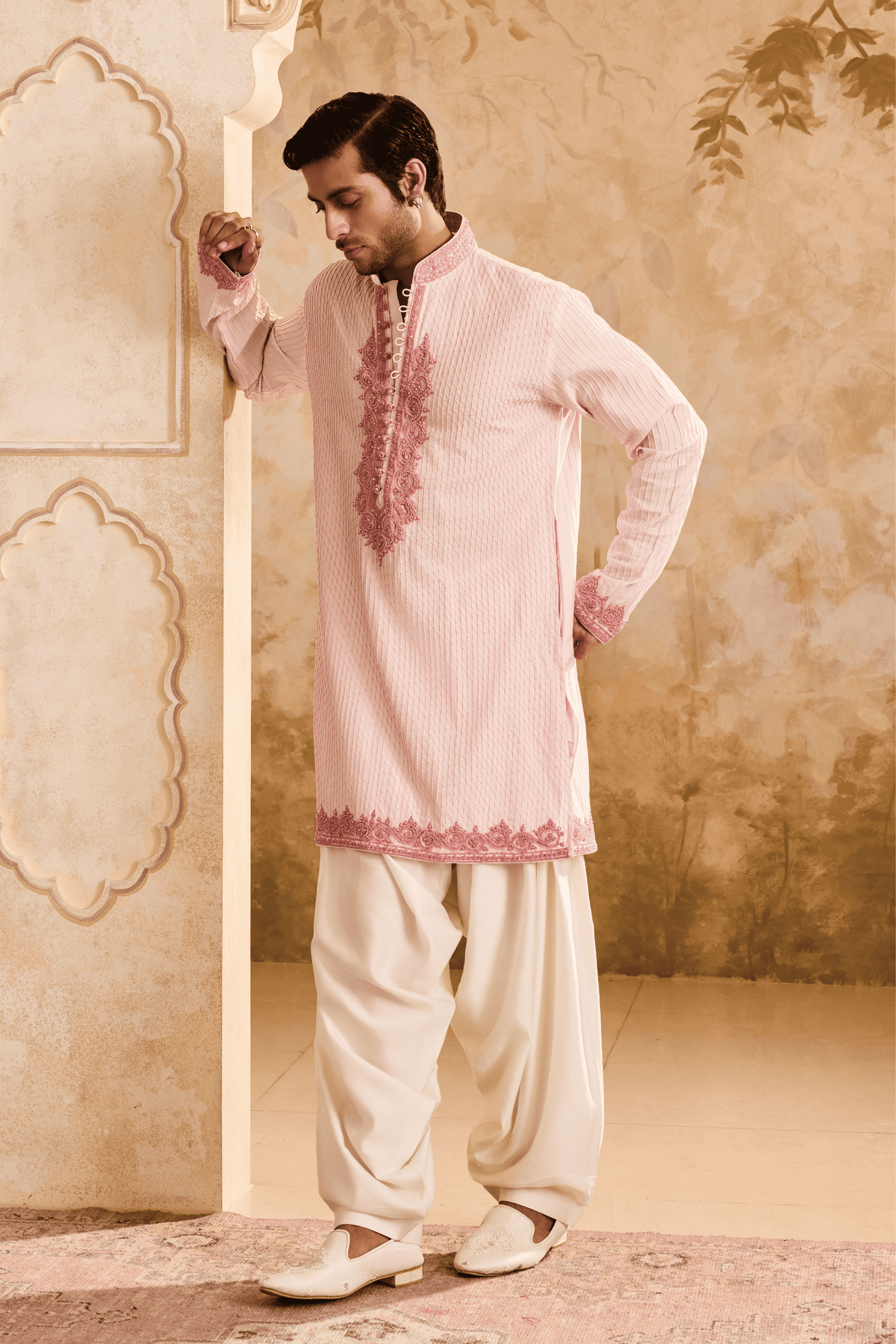 Embroidered Pink Kurta Set