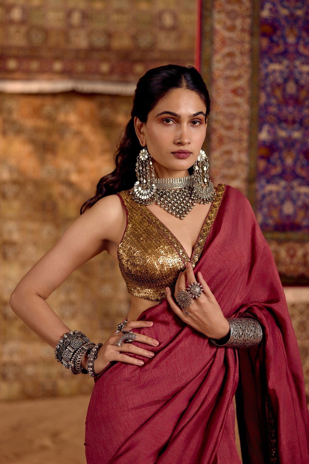 Anaarbuta Saree Set