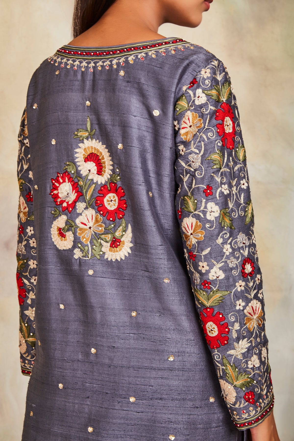 Zari embroidered grey kurta set