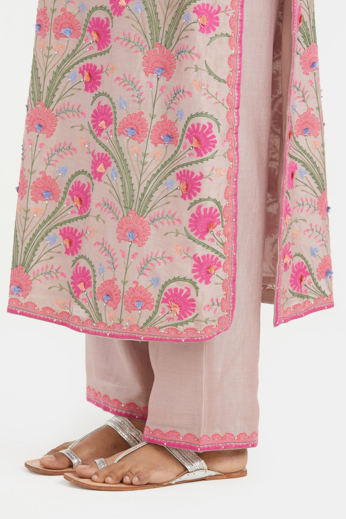 Appliqué Floral Lilac Kurta Set