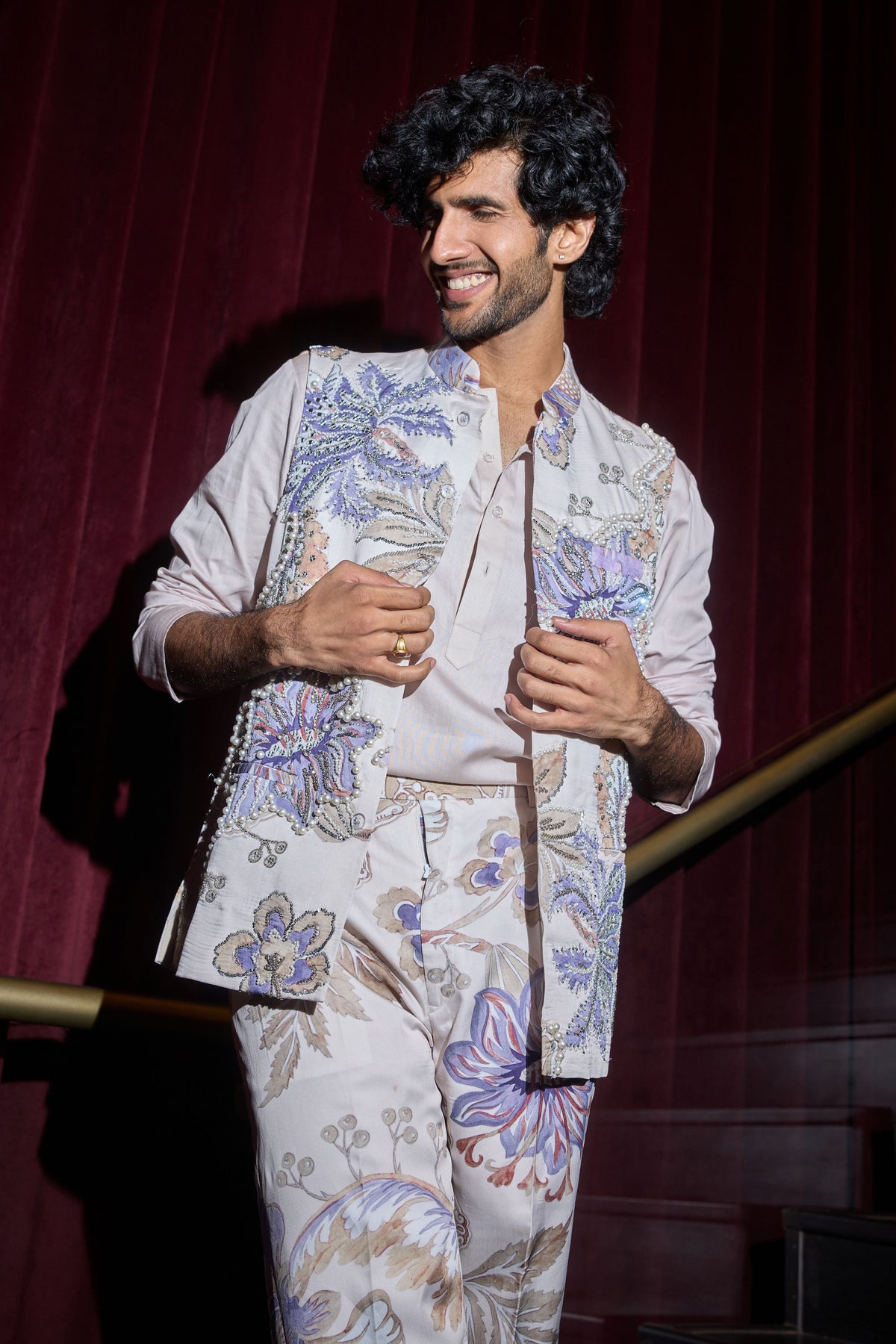 Nabeel Embroidered Bandi