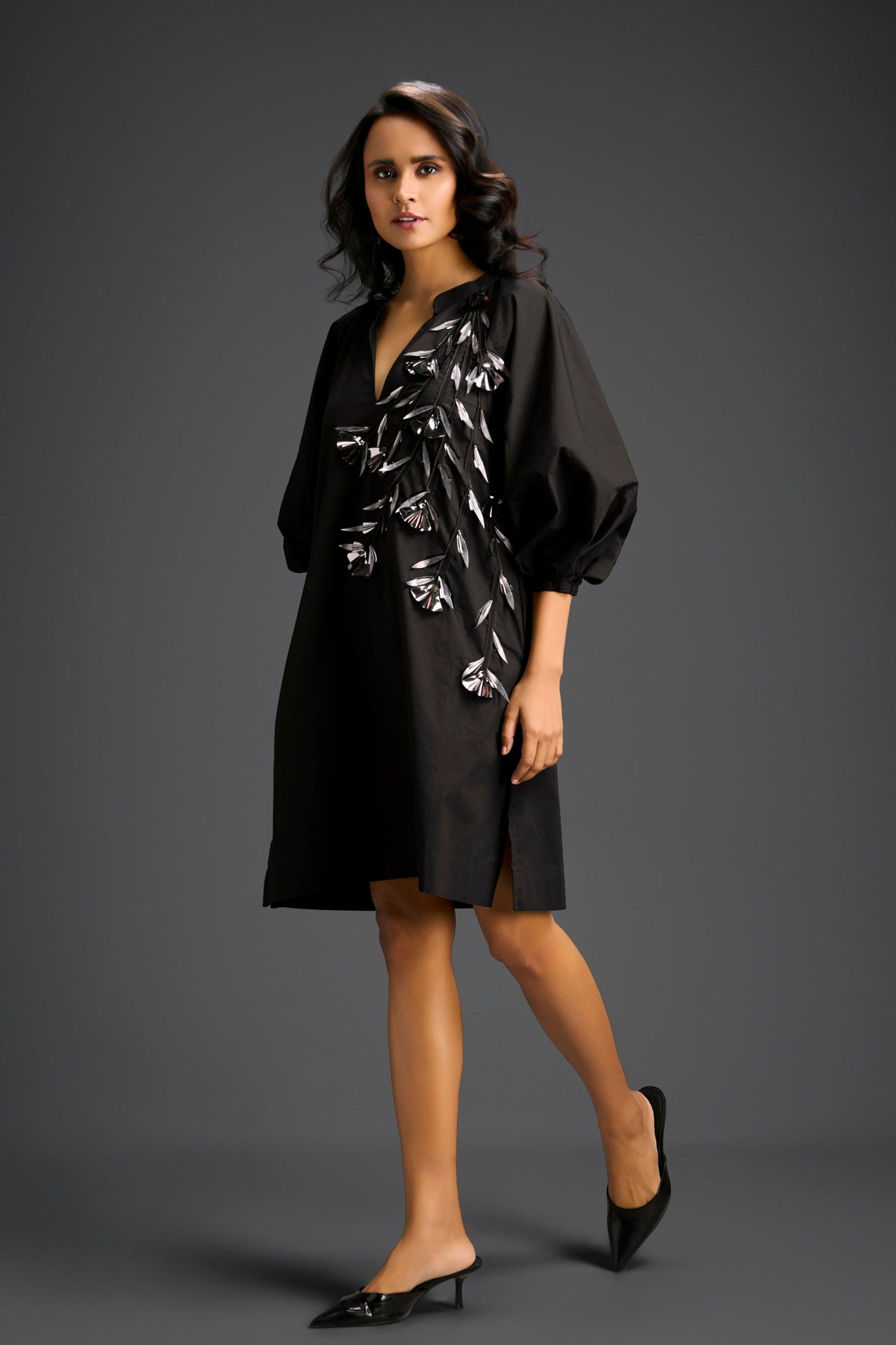 Embroidery Black V-neck Dress