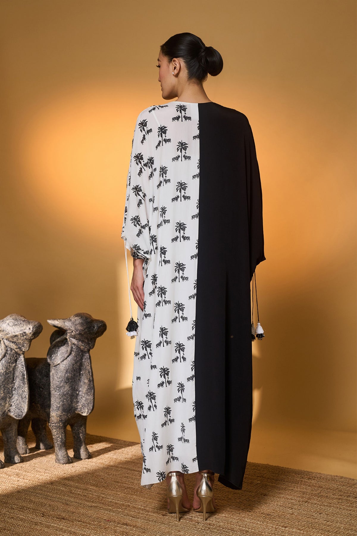 Black White Tropical Nandi Kaftan
